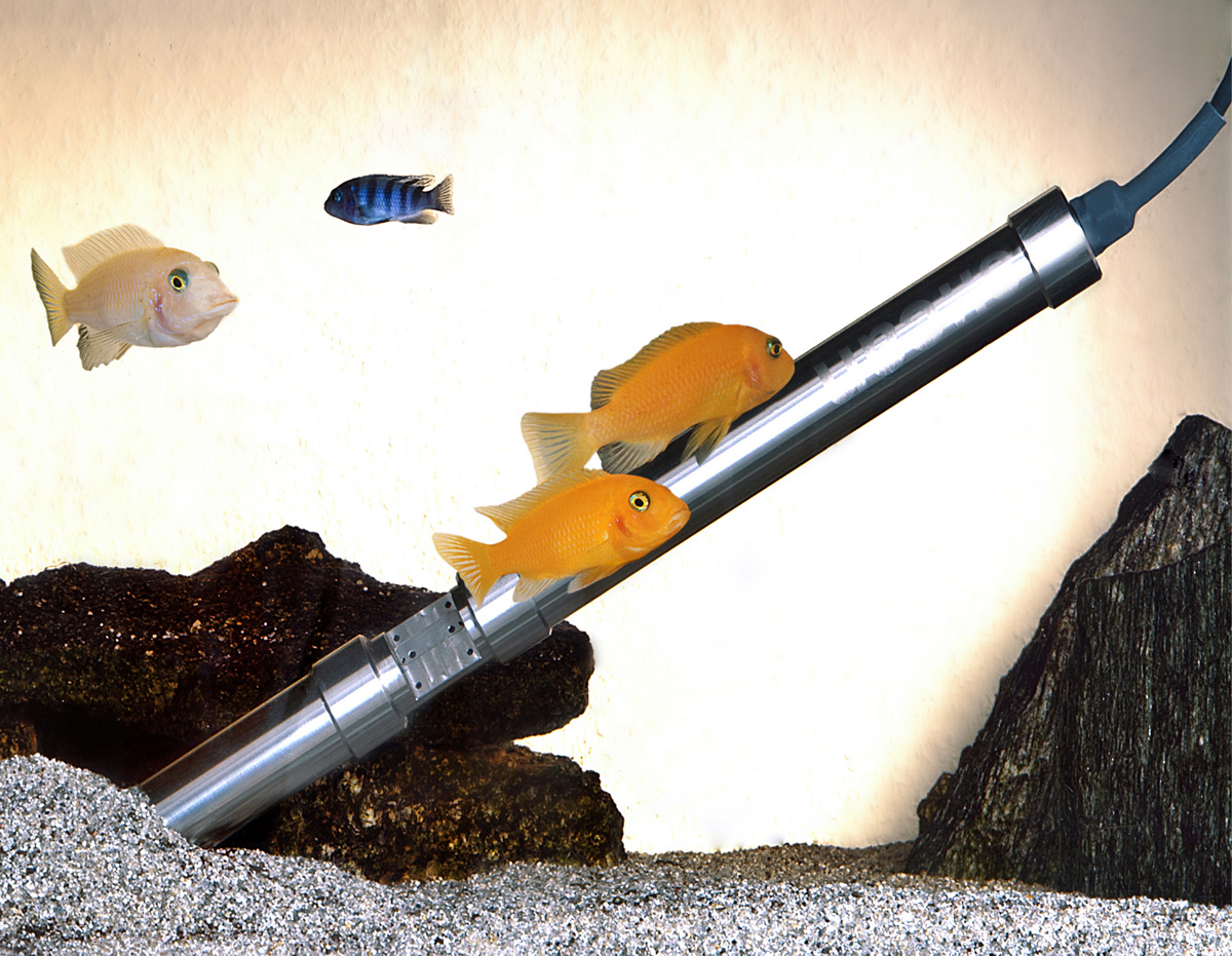 spectrometer in aquarium spectro::lyser